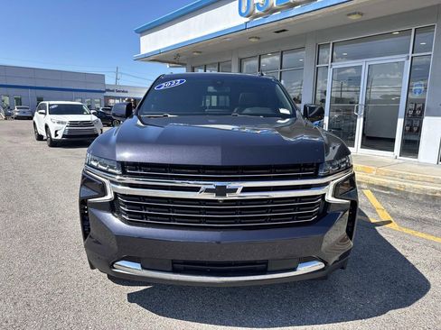 Used 2022 Chevrolet Tahoe LT w/ Luxury Package image 2