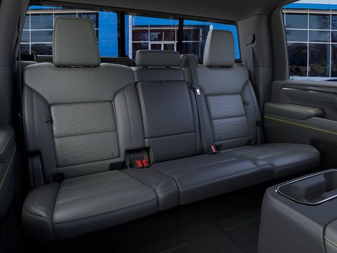 New 2026 Chevrolet Silverado 2500 ZR2 AWD/4WD image 17