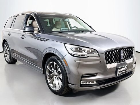 Used 2022 Lincoln Aviator Grand Touring w/ Equipment Group 301A AWD/4WD image 3
