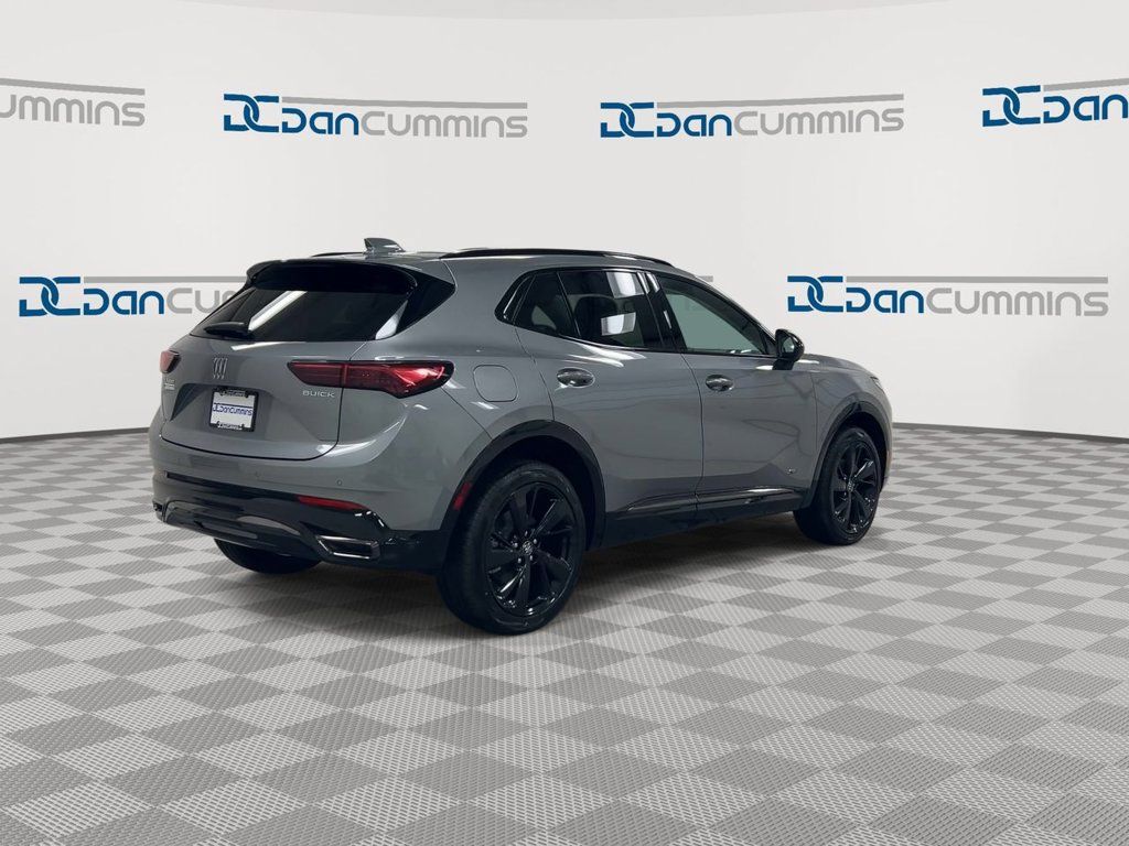 Used 2025 Buick Envision Sport Touring AWD/4WD image 8