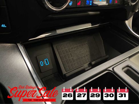 Used 2022 Ford F150 Platinum image 46