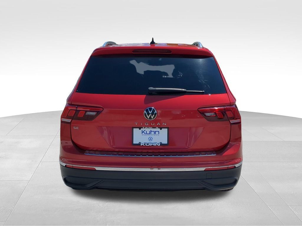 Certified 2023 Volkswagen Tiguan SE FWD image 5