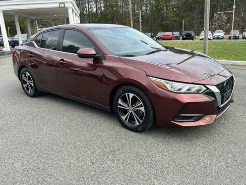 Used 2022 Nissan Sentra SV image 1