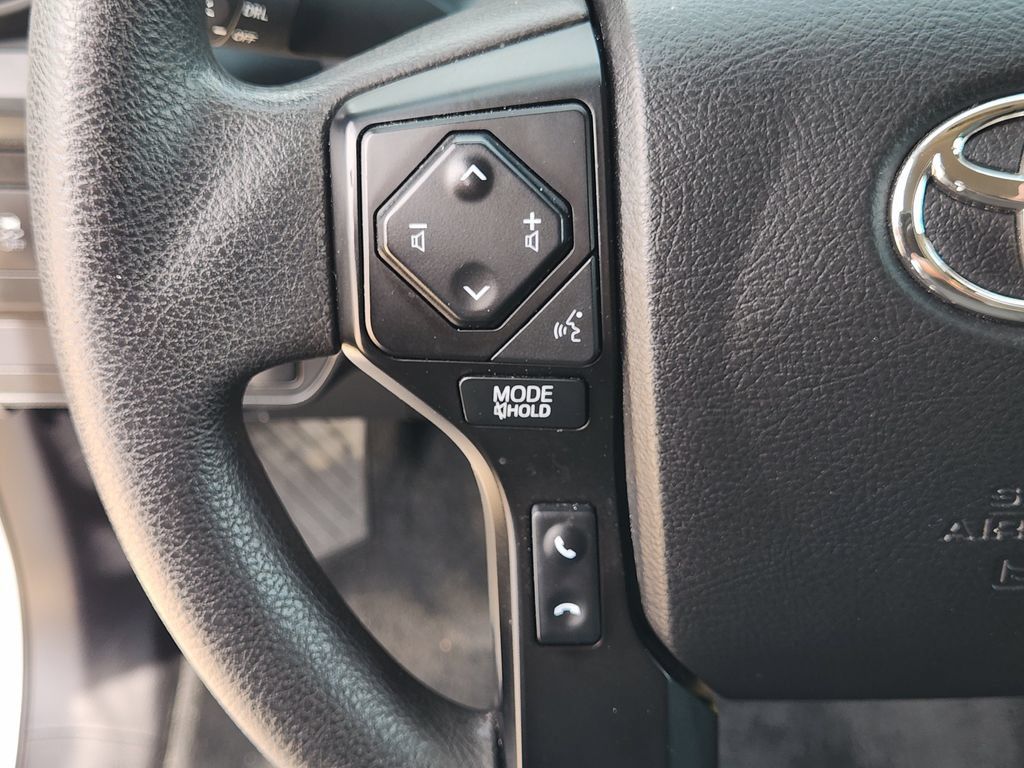 Used 2022 Toyota Tacoma SR RWD image 26