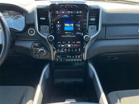 Used 2023 RAM 1500 Big Horn image 5