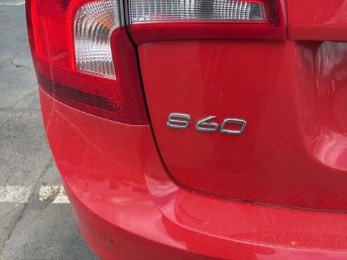 Used 2017 Volvo S60 T5 Dynamic AWD/4WD image 7