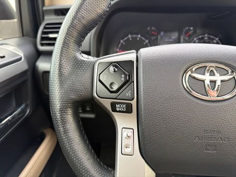 Used 2023 Toyota 4Runner SR5 Premium w/ Moonroof Package AWD/4WD image 26
