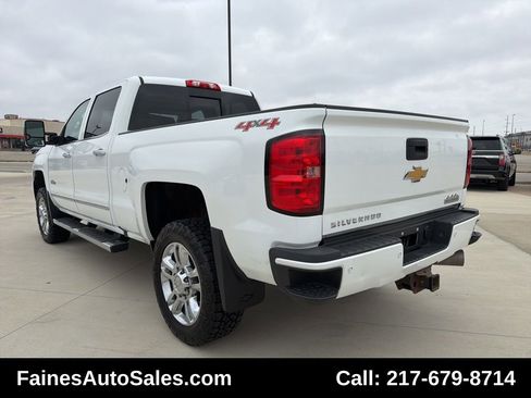 Used 2016 Chevrolet Silverado 2500 High Country w/ Duramax Plus Package image 13
