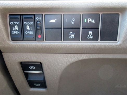 Used 2019 Honda Odyssey Elite image 36