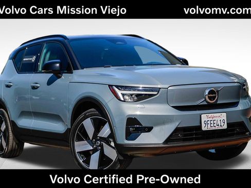 Used 2023 Volvo XC40 Recharge Ultimate image 1