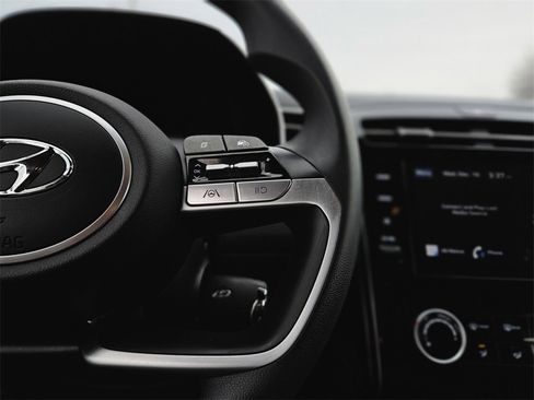 Used 2022 Hyundai Tucson SE image 21