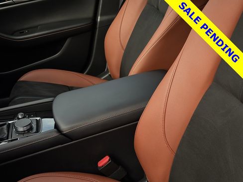 Used 2025 MAZDA MAZDA3 Carbon image 23