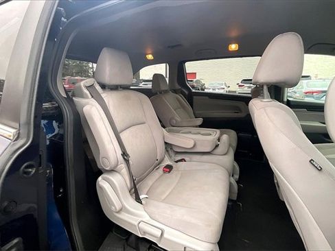 Used 2018 Honda Odyssey EX image 27