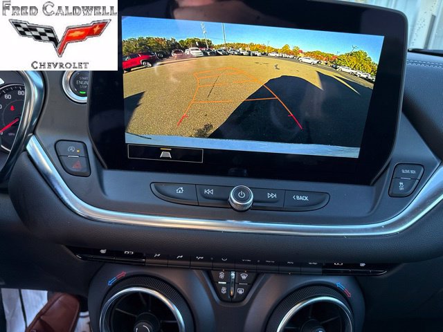 Used 2024 Chevrolet Blazer LT w/ Convenience Package FWD image 16