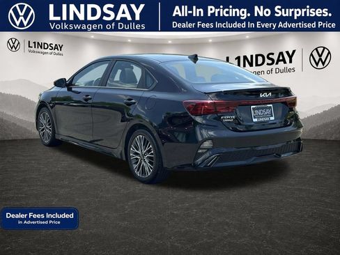Used 2023 Kia Forte GT-Line w/ GT-Line Premium Package FWD image 5