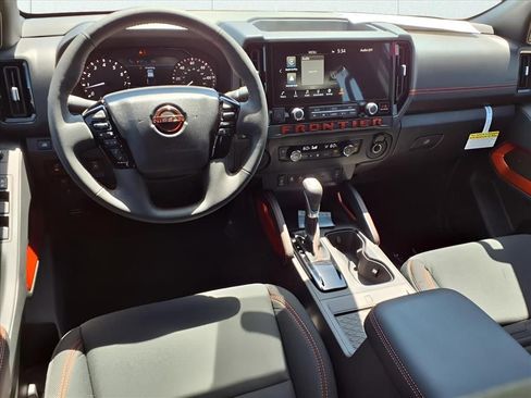 New 2025 Nissan Frontier Pro-X w/ Pro Convenience Package image 9