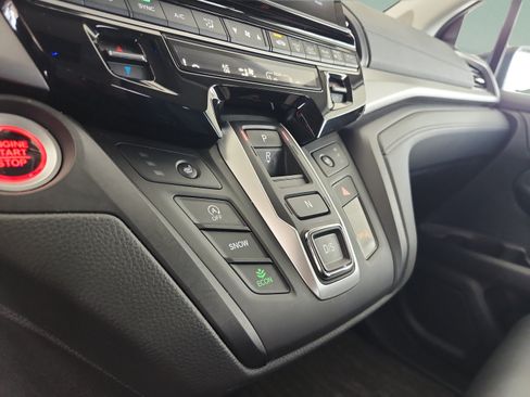 Used 2026 Honda Odyssey EX-L image 15