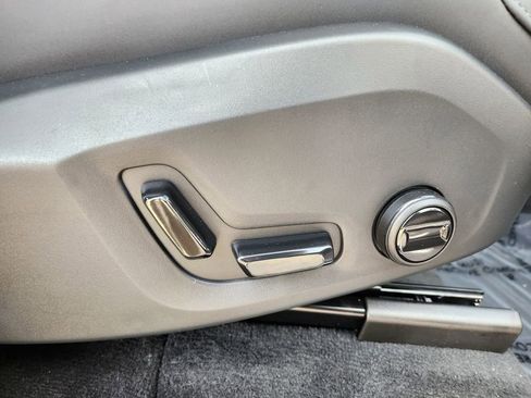 New 2026 Volvo XC90 B6 Plus w/ Protection Package image 21