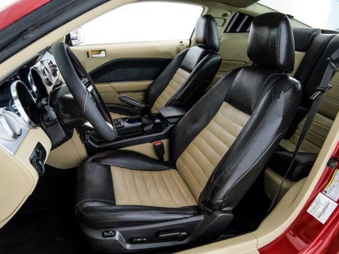Used 2008 Ford Mustang GT RWD image 27