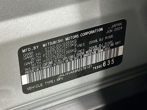 Used 2024 Mitsubishi Outlander SE AWD/4WD image 12