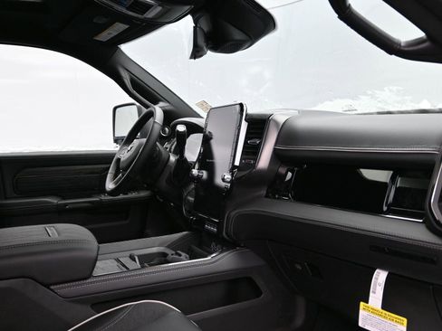 New 2026 RAM 2500 Limited image 13