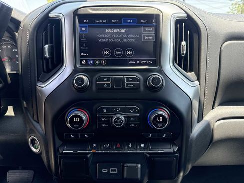 Used 2020 Chevrolet Silverado 1500 LT w/ Convenience Package RWD image 35