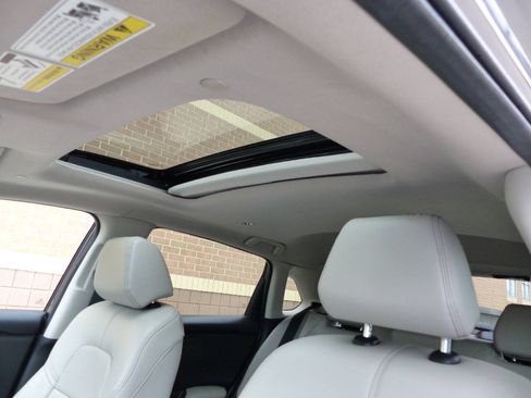 Used 2024 Honda HR-V EX-L image 34