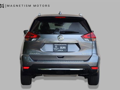 Used 2019 Nissan Rogue SV AWD/4WD image 7
