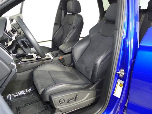 Used 2023 Audi Q5 e Premium Plus w/ Premium Plus Package AWD/4WD image 22