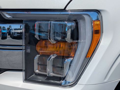 Used 2022 Ford F150 Lariat RWD image 29