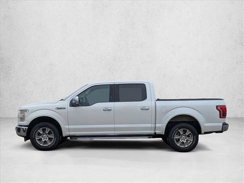 Used 2015 Ford F150 Lariat image 8