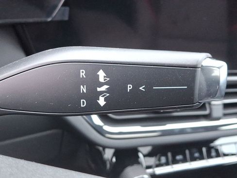 New 2026 Chevrolet Equinox EV RS FWD image 15
