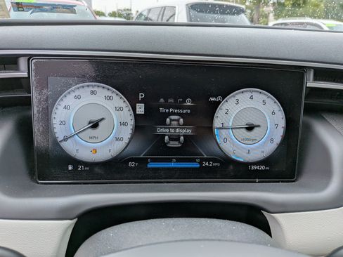 Used 2022 Hyundai Tucson Limited FWD image 28