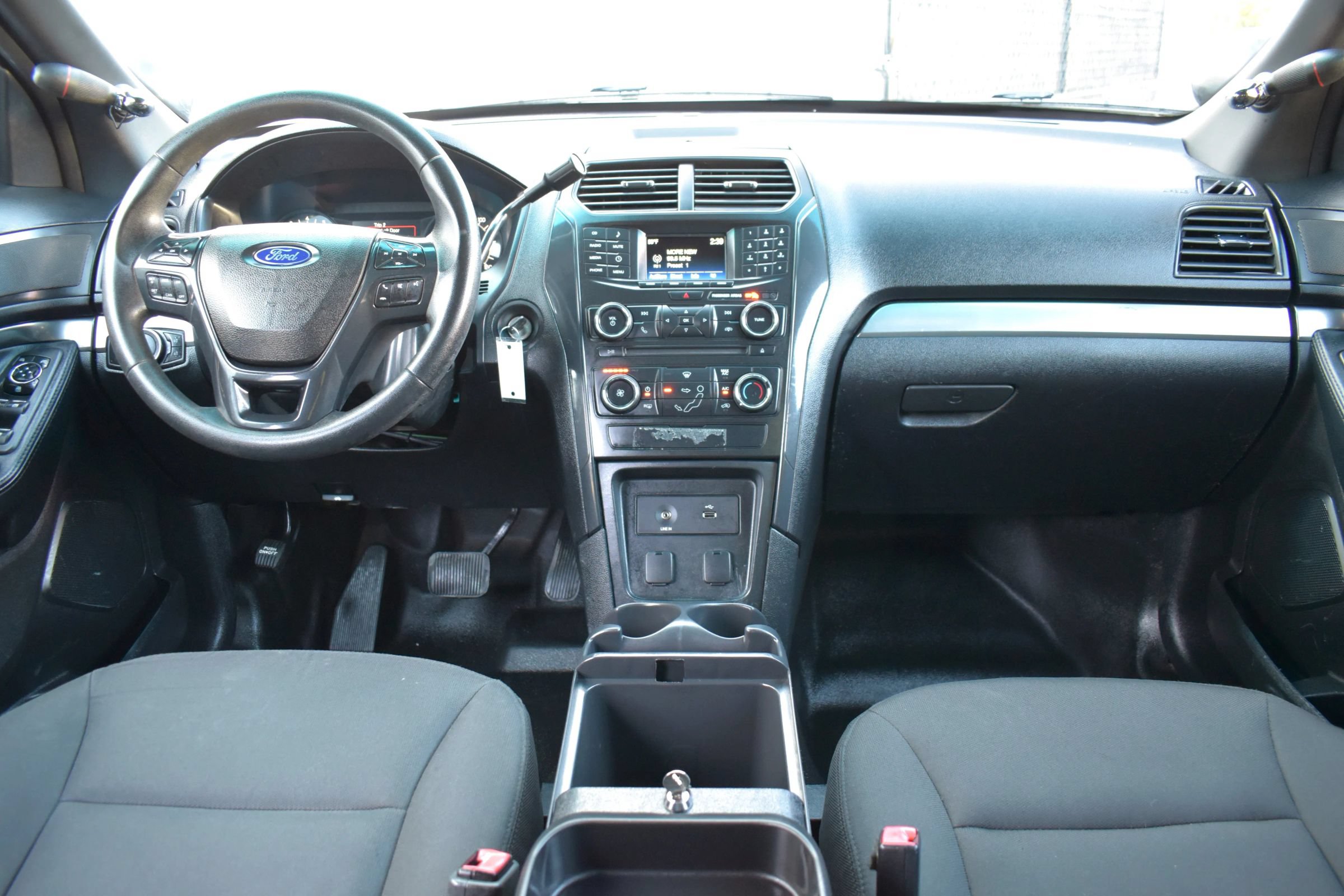 Used 2016 Ford Explorer 4WD Police Interceptor image 13