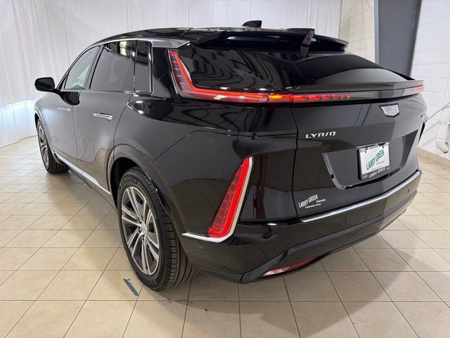 Used 2024 Cadillac Lyriq Luxury RWD image 4