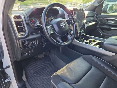 Used 2023 RAM 1500 Laramie AWD/4WD image 11