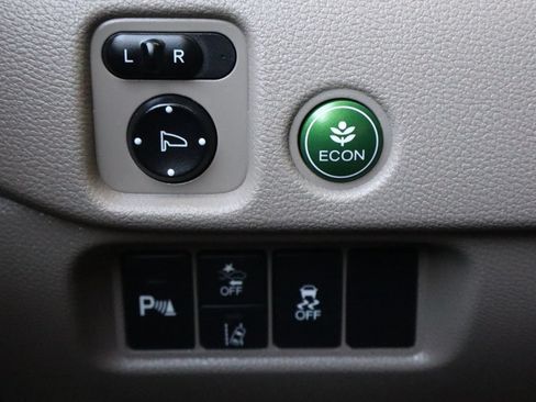 Used 2019 Honda Pilot Touring image 31