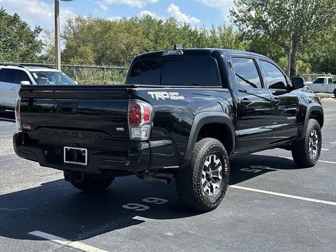Used 2023 Toyota Tacoma TRD Off-Road w/ Technology Package image 3
