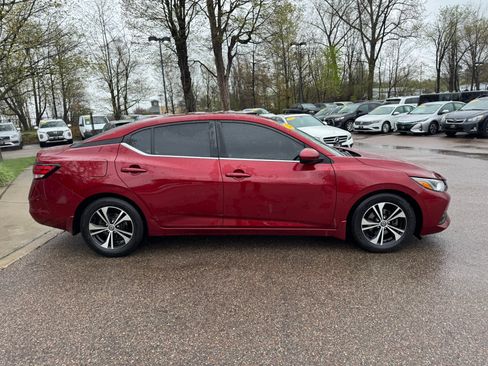 Used 2022 Nissan Sentra SV w/ All-Weather Package FWD image 8