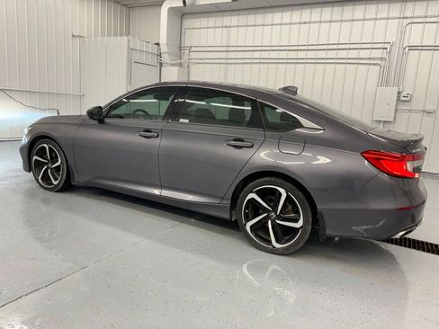 Used 2020 Honda Accord Sport image 7