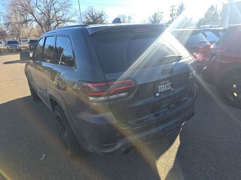 Used 2020 Jeep Grand Cherokee SRT image 6