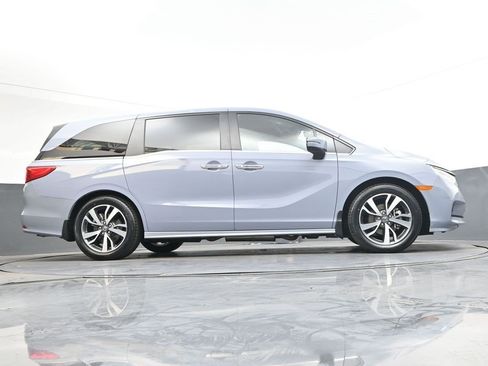 Used 2023 Honda Odyssey Touring image 32