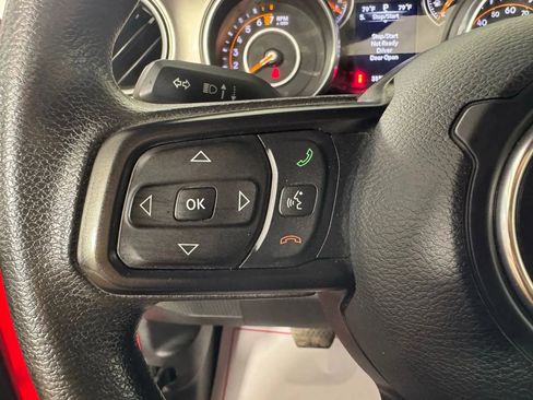 Used 2018 Jeep Wrangler Unlimited Sport image 15