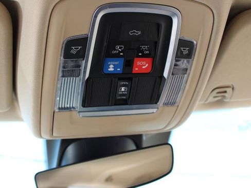 Used 2019 RAM 1500 Limited AWD/4WD image 34