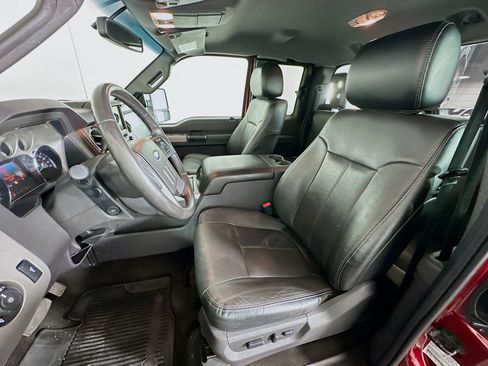 Used 2015 Ford F250 Lariat w/ Chrome Package image 13