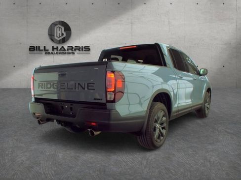 Used 2024 Honda Ridgeline Sport image 4