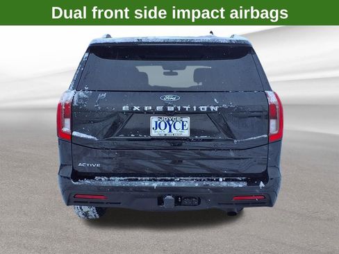Used 2025 Ford Expedition Active image 37