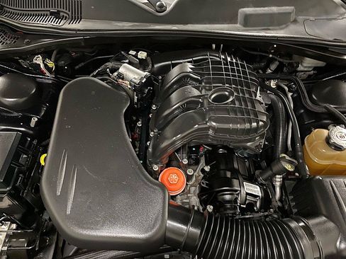 Used 2011 Dodge Challenger 2d Coupe image 17