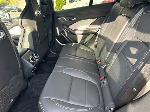 Used 2023 Jaguar I-PACE HSE image 16