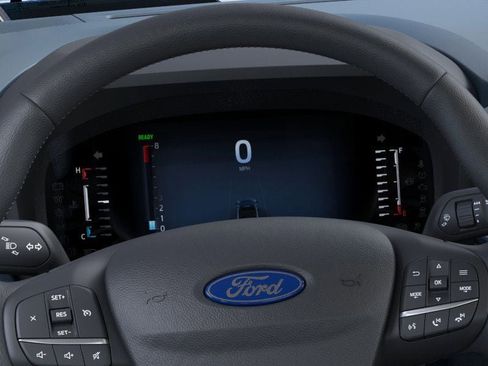 New 2025 Ford Maverick XLT image 13